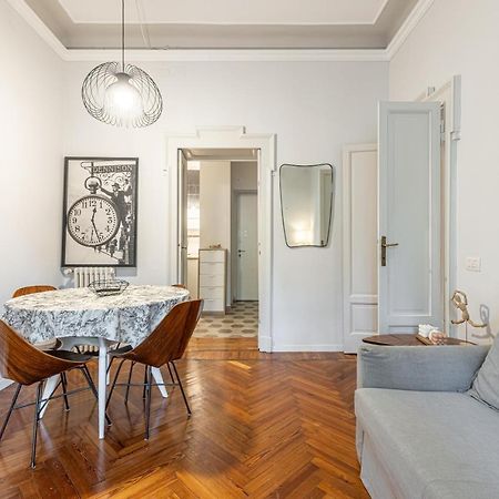 Monte Nero Charme Apartment Milano Exteriör bild